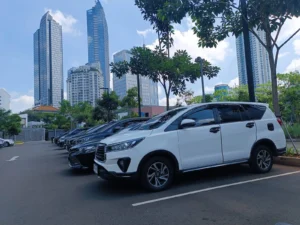 rental mobil jakarta murah